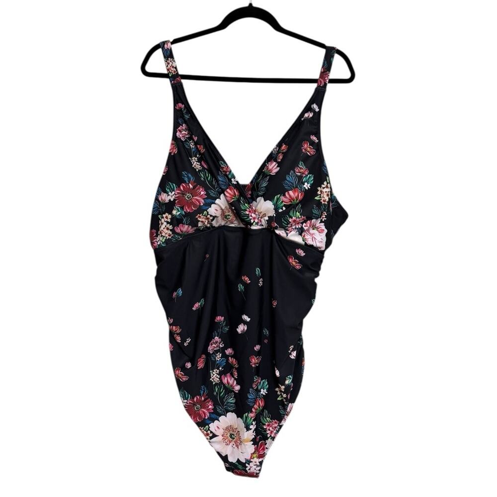 NWT Bloomchic Black Floral Ruched Torso One Piece Swimsuit - Size 22/24